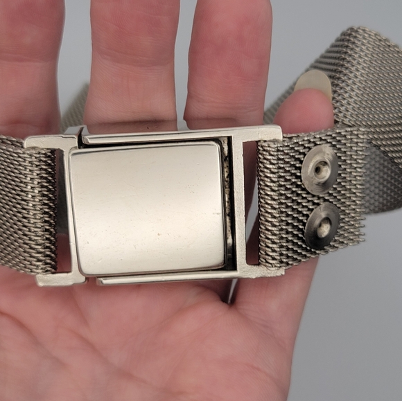Vintage Harley‑Davidson Mesh Belt with Seat‑Belt‑Style Buckle in Silver Tone